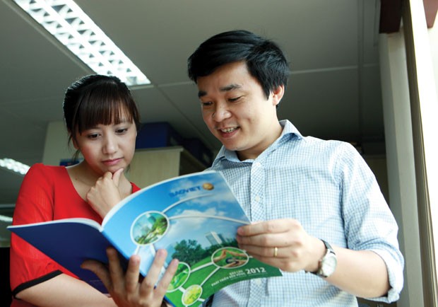 “Bữa tiệc thông tin” và công sức người đầu bếp